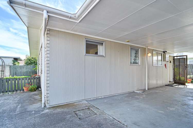 1/804A Alexandra Street Parkvale_15