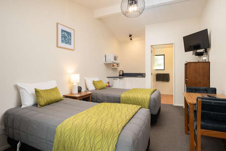 71 Main Road Havelock_34