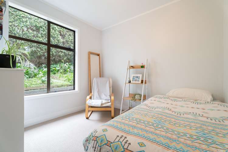 21 Thornley Street Titahi Bay_16