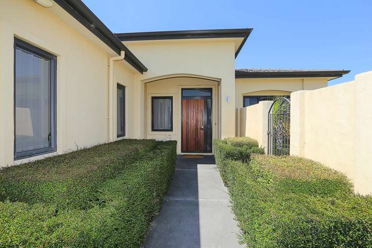 27 Pacific Avenue Poraiti_6