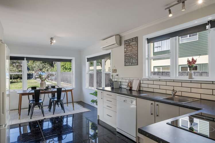 118 Main Road Waikanae_9