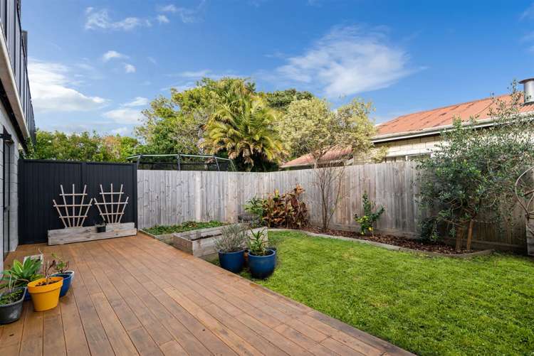 14b Corrella Road Belmont_17