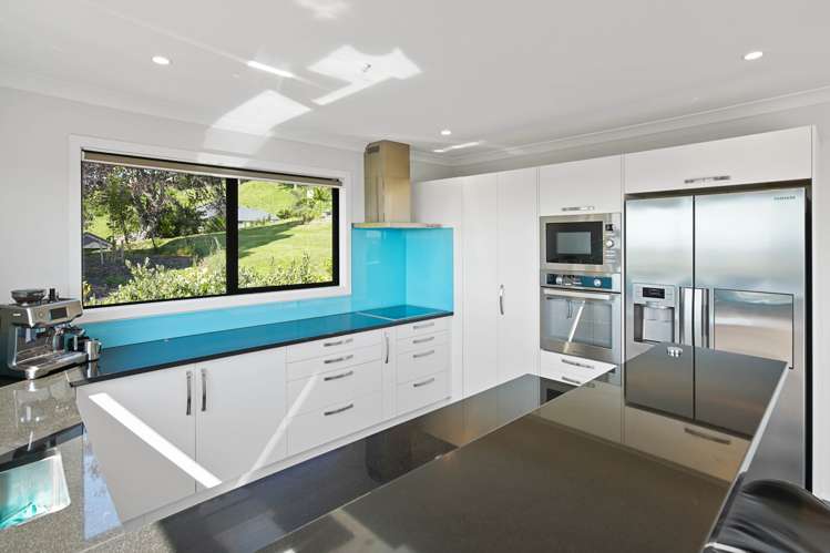 237 The Ridgeway Stoke_16