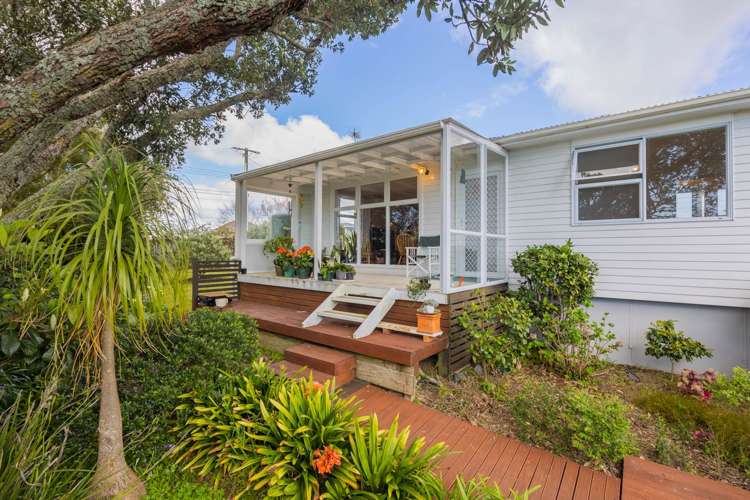 1/27 Raleigh Road Northcote_17