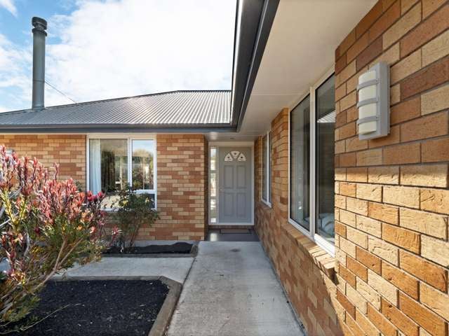 11 Palmer Place Taieri Mouth_1