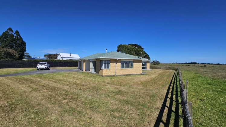 44 Otaraoa Road Waitara_17