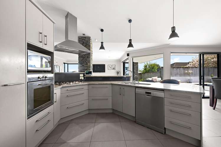 21 Raddington Way Huntington_11