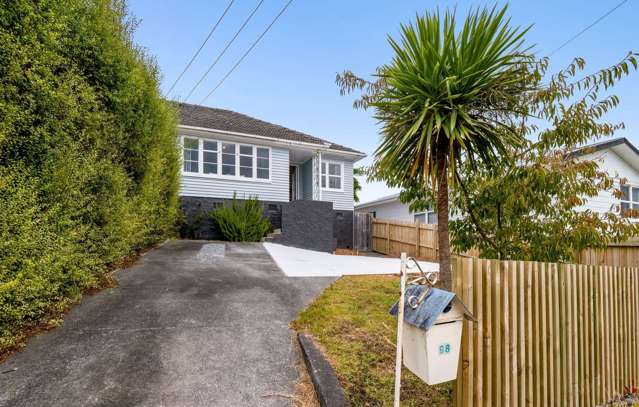 Stylish Starter in Point Chev!