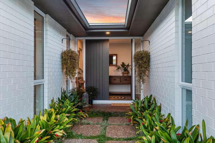 9 Bracken Mews Pyes Pa_25