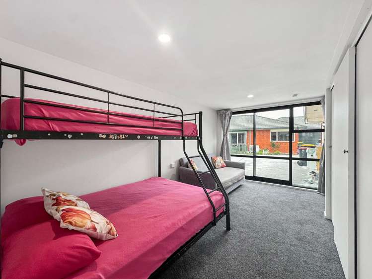 2/479 Main South Road Hornby_13