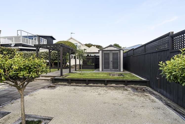 89 Pendarves Street New Plymouth Central_23