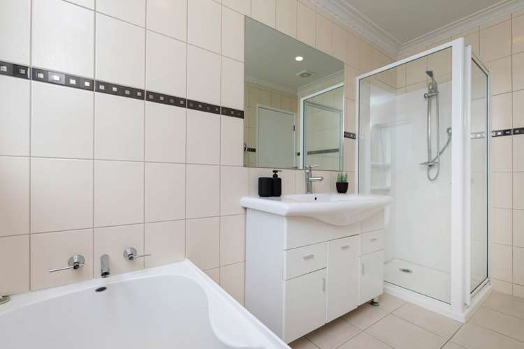 26 Fitzwilliam Drive Torbay_44