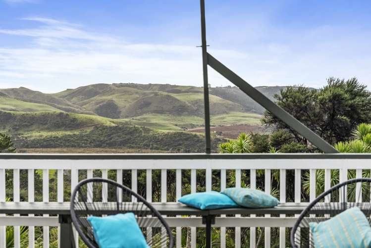 12 Tasman View Road Bethells Beach_18