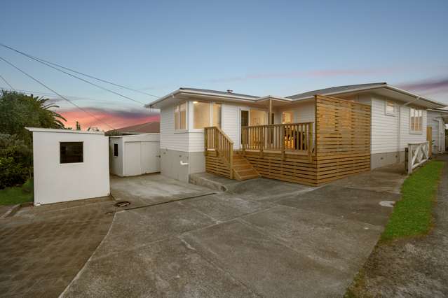 1/23 Fairclough Road Beach Haven_4