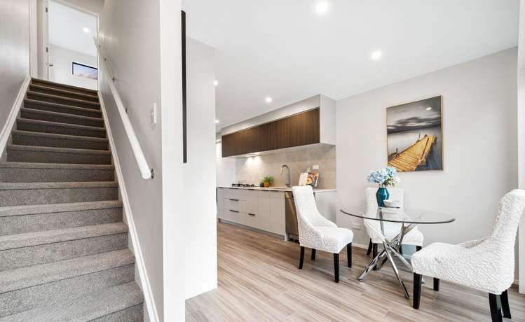 2/33 Buscomb Ave Henderson_6