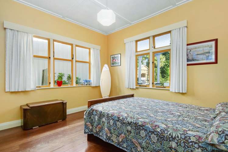24 Bracken Street Petone_10
