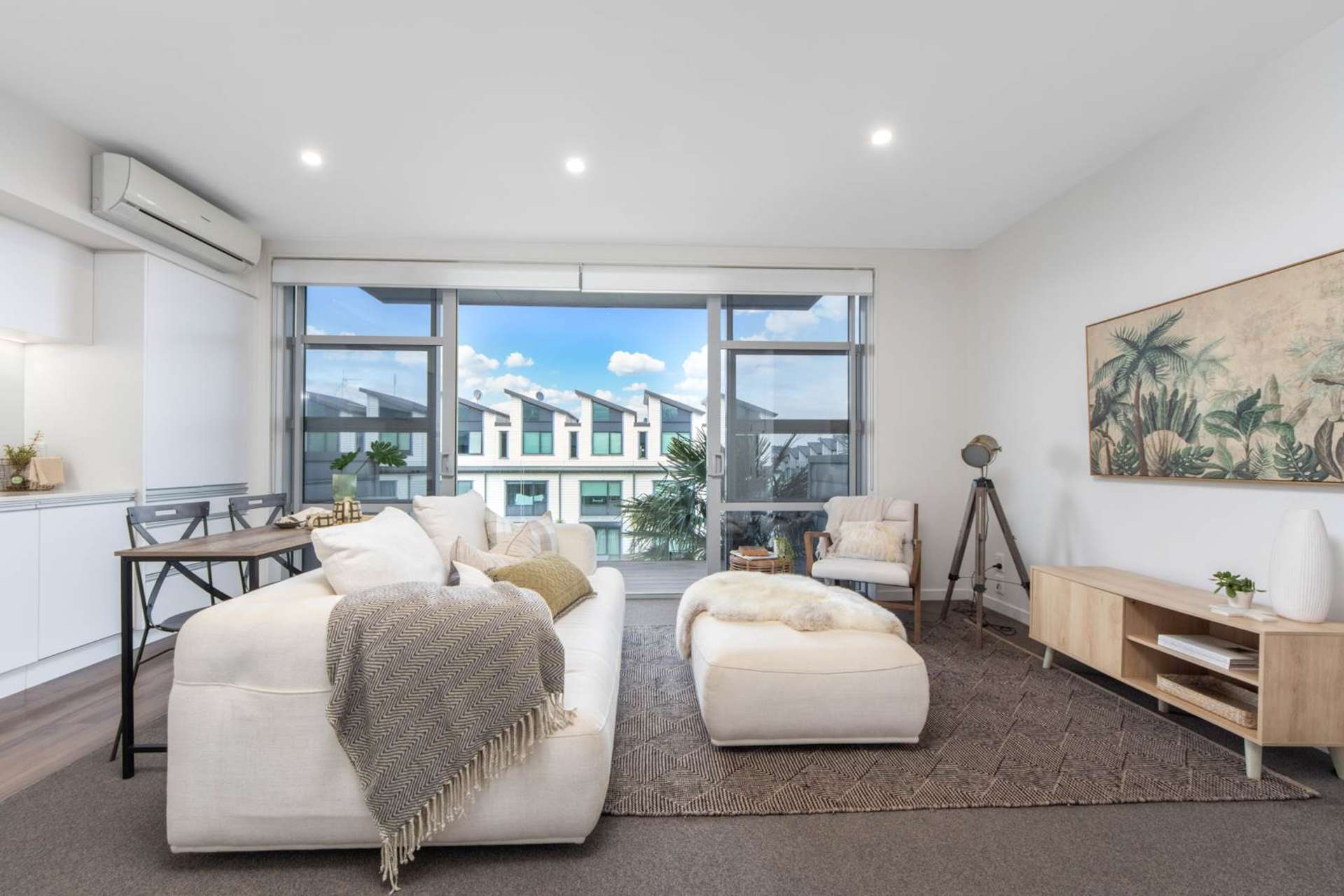 385 Murphys Road Flat Bush_0