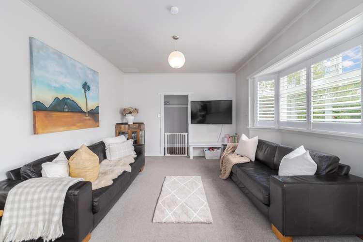 15 Aorangi Road Bryndwr_4