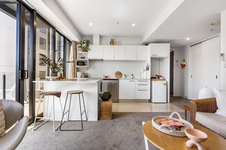 2F/132 Vincent Street City Centre_9