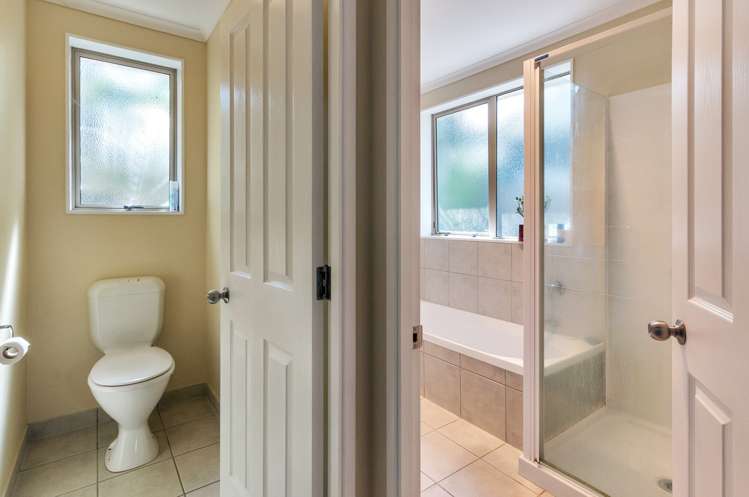 21b Lowburn Place Clover Park_12