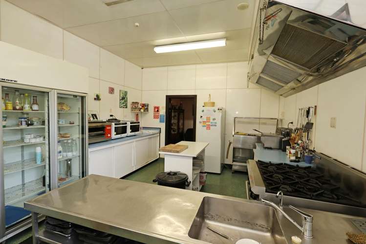 40 Gore Street + 41 Barrow Street Bluff_15