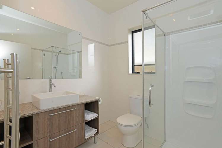 13 Kauriki Terrace Stonefields_10