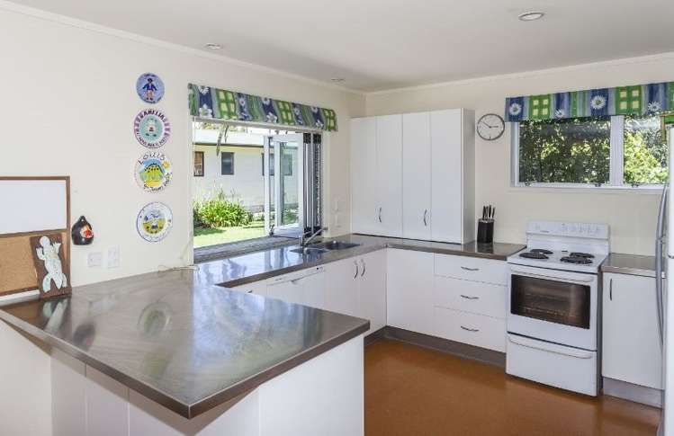 37 Fishermans Bend Whiritoa_10