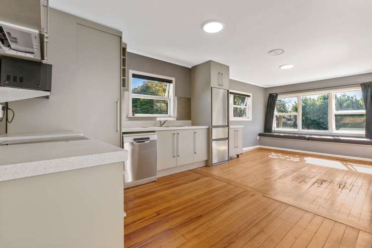 14 Glenfield Road Owhata_2