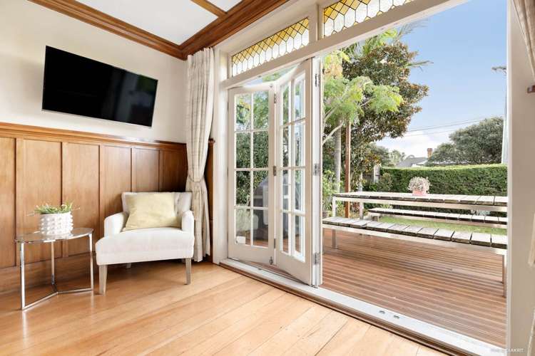 22 Kingsway Avenue Sandringham_7