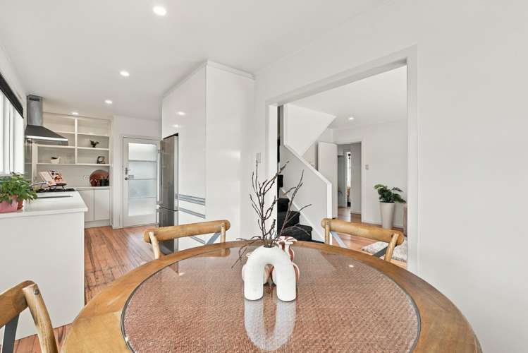 1/103 Bond Crescent Forrest Hill_7