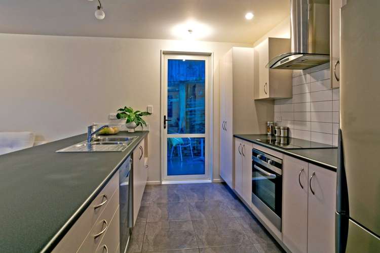 11 Lomas Way Albany_6