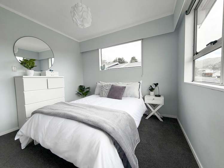 12 Zande Terrace Tawa_12