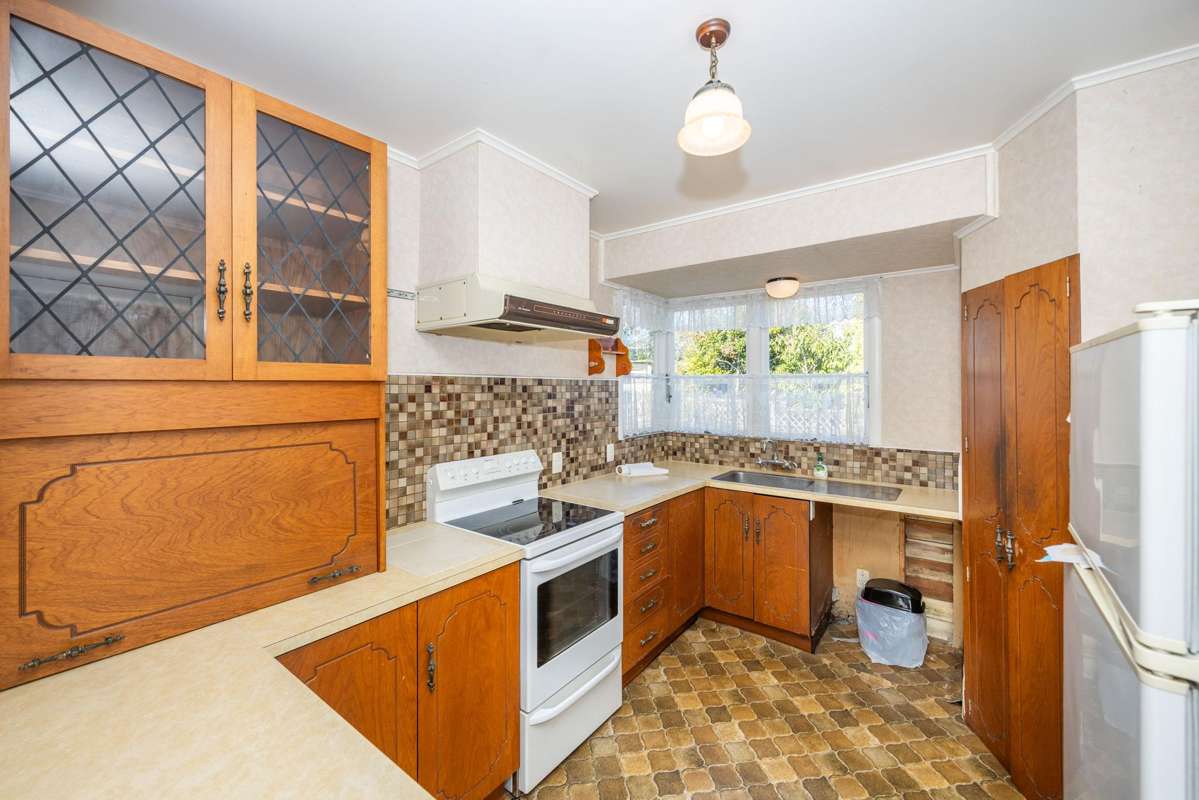 39 Queenwood Avenue_1