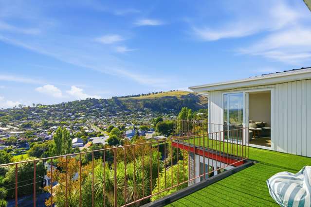 2 Aotea Terrace Huntsbury_2