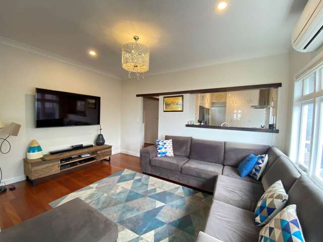 12a Beach Road Mellons Bay_4