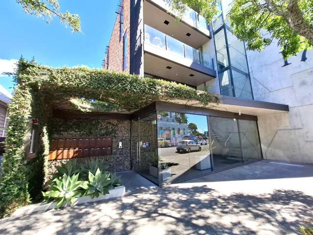 202/17 St Benedicts Street 10021_1