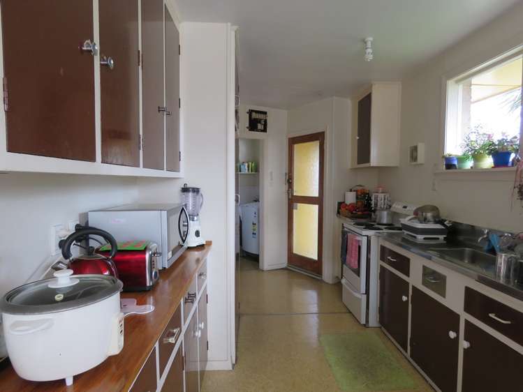 24 Springmead Place Hornby_1