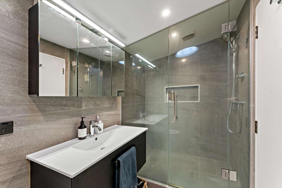 33H Charlotte Street_3