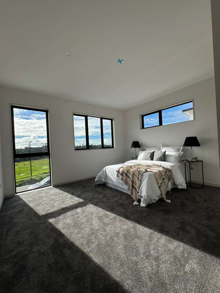 16 Grand Ridge Avenue Flat Bush_15
