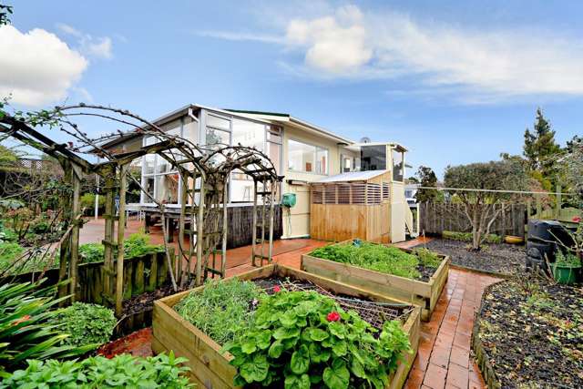 20 Malvina Place Bucklands Beach_1