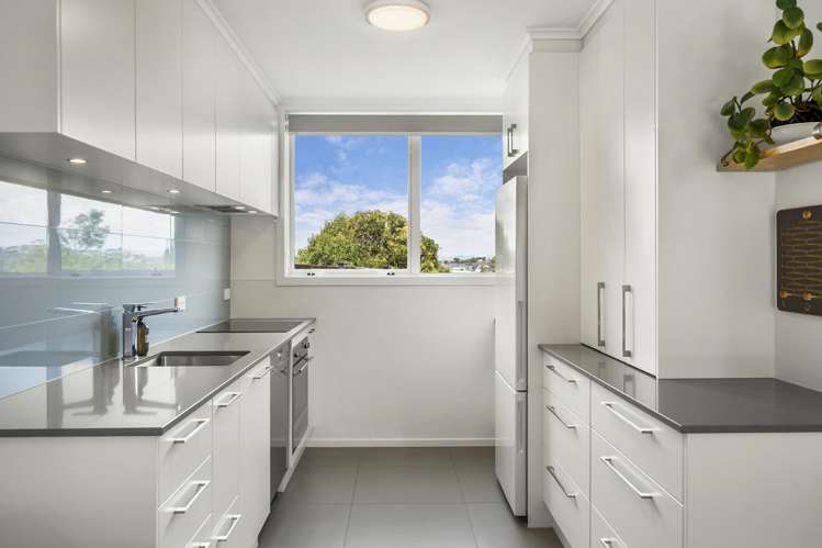 3/72 Sylvan Avenue Northcote_4
