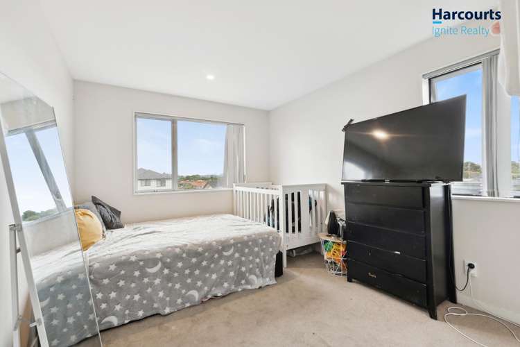 11 Regis Park Drive Pukekohe_9