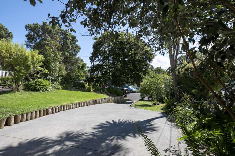 15 Warwick Avenue Titirangi_15