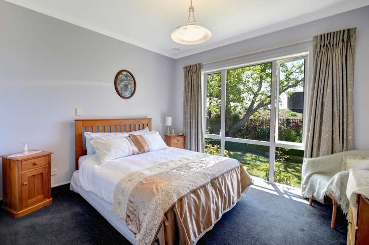 27 Bute Street Moeraki_13