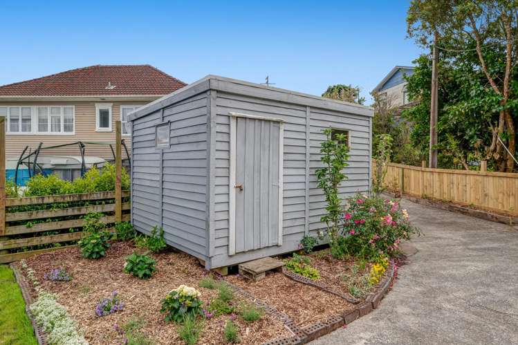 10 St James Ave Helensville_31