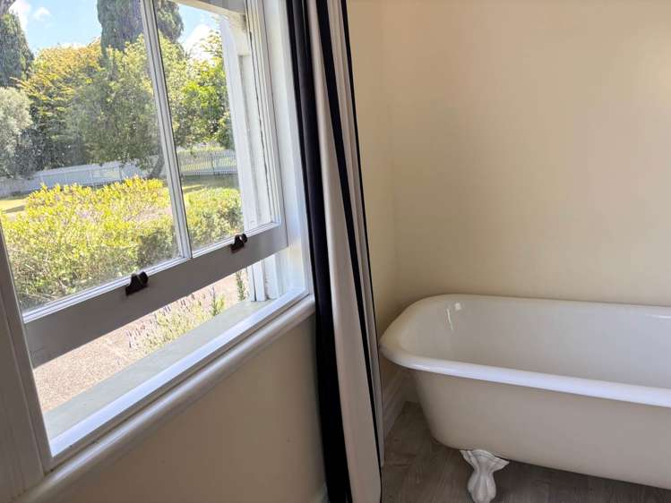 32 Kitchener Road Waiuku_12