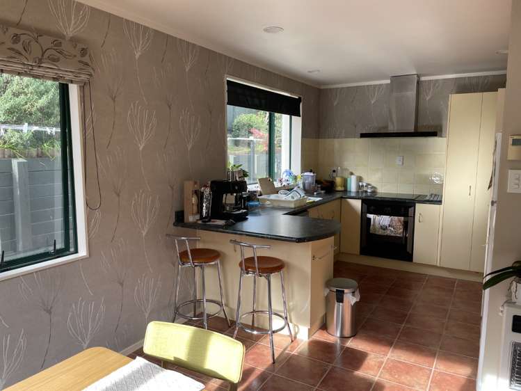 19 Logan Way Kelvin Grove_1