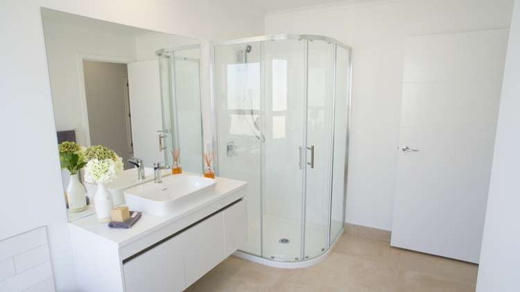 61 Milson Line Milson_26