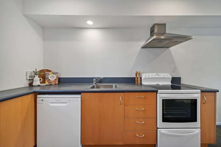 135C Waltham Road Sydenham_8