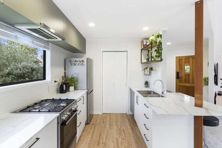 2/178 Onewa Road Birkenhead_6